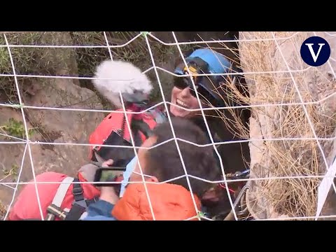 La salida de Beatriz Flamini de la cueva donde ha batido el récord de 500 días aislada bajo tierra