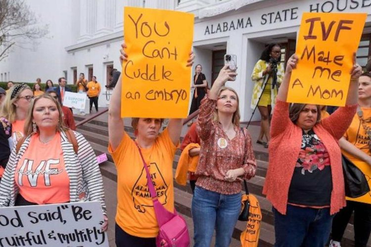 Alabama promulga ley de protección de la fecundación in vitro