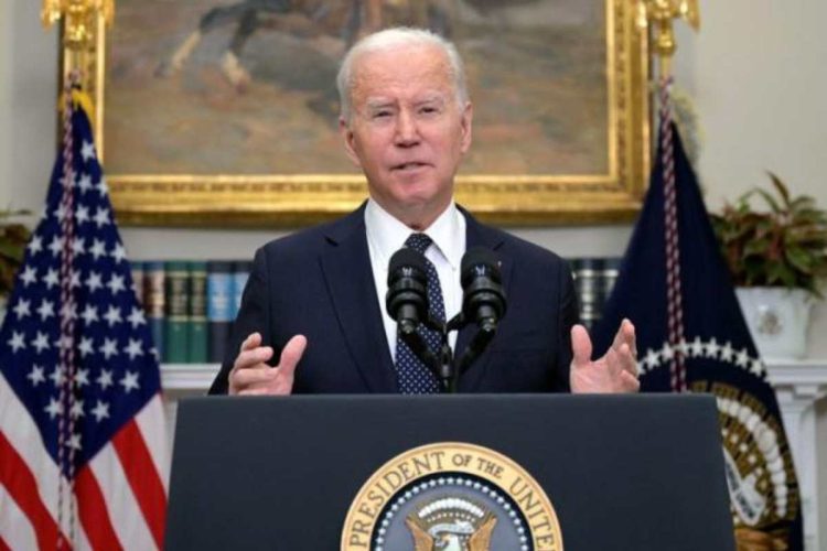 Aliados de Biden le ruegan que luche más