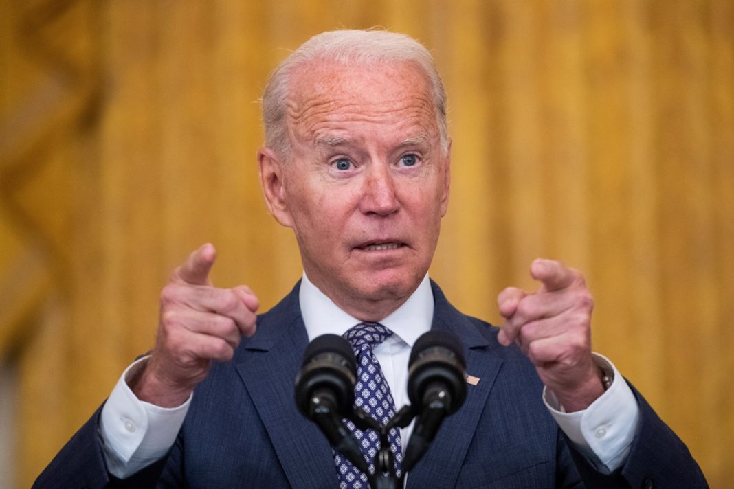 Biden warned that he will take a decisive response if Russia decides to invade Ukraine