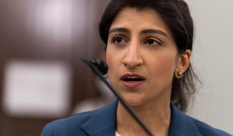 Point for Microsoft? Lina Khan, director of the FTC in the United States, is being investigated